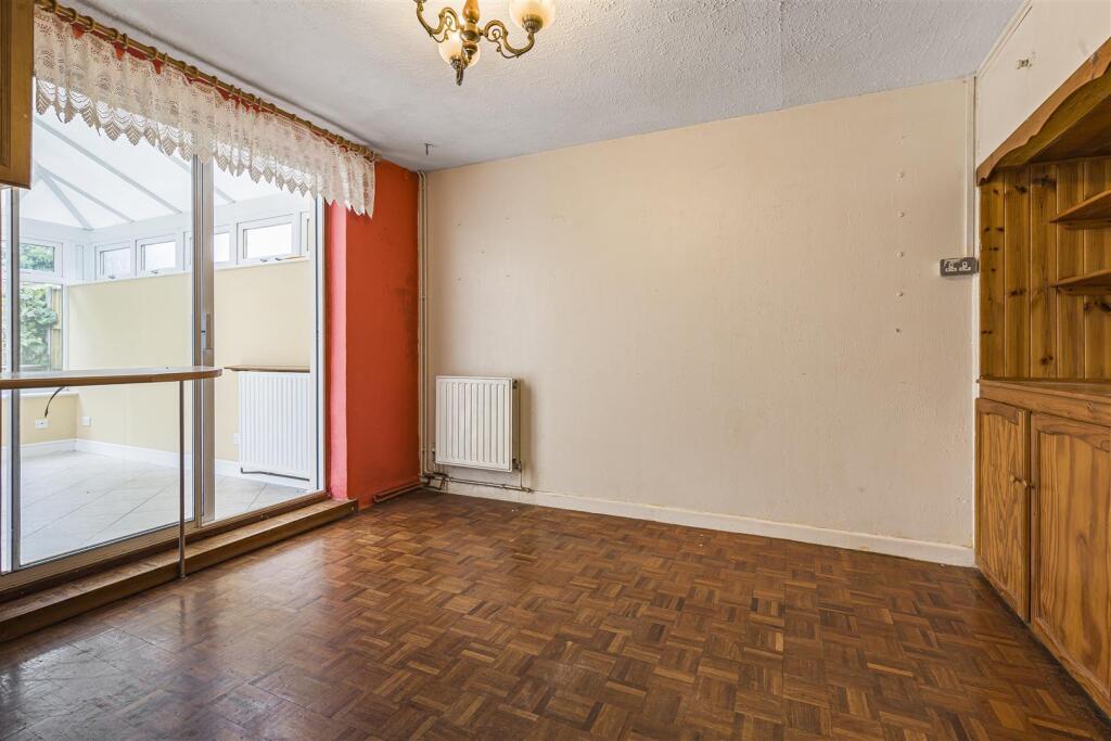 Waldegrave Way, Lawford, Manningtree - View 4
