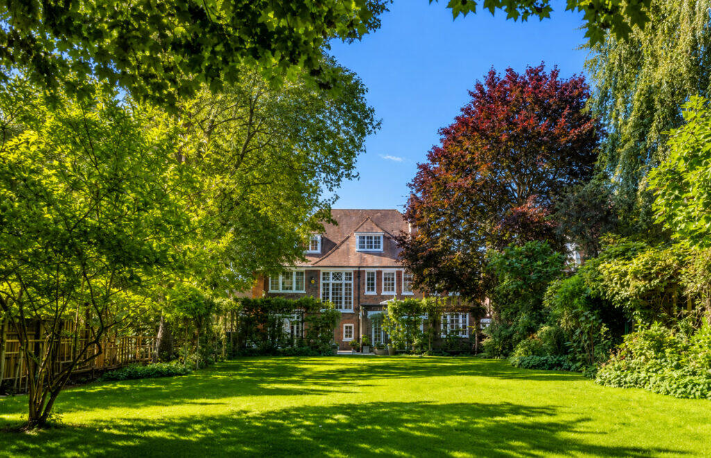 House in London - View 4