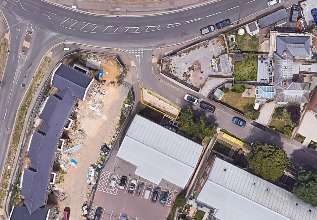 Garage & Land, Westgate, Shoeburyness photo 2