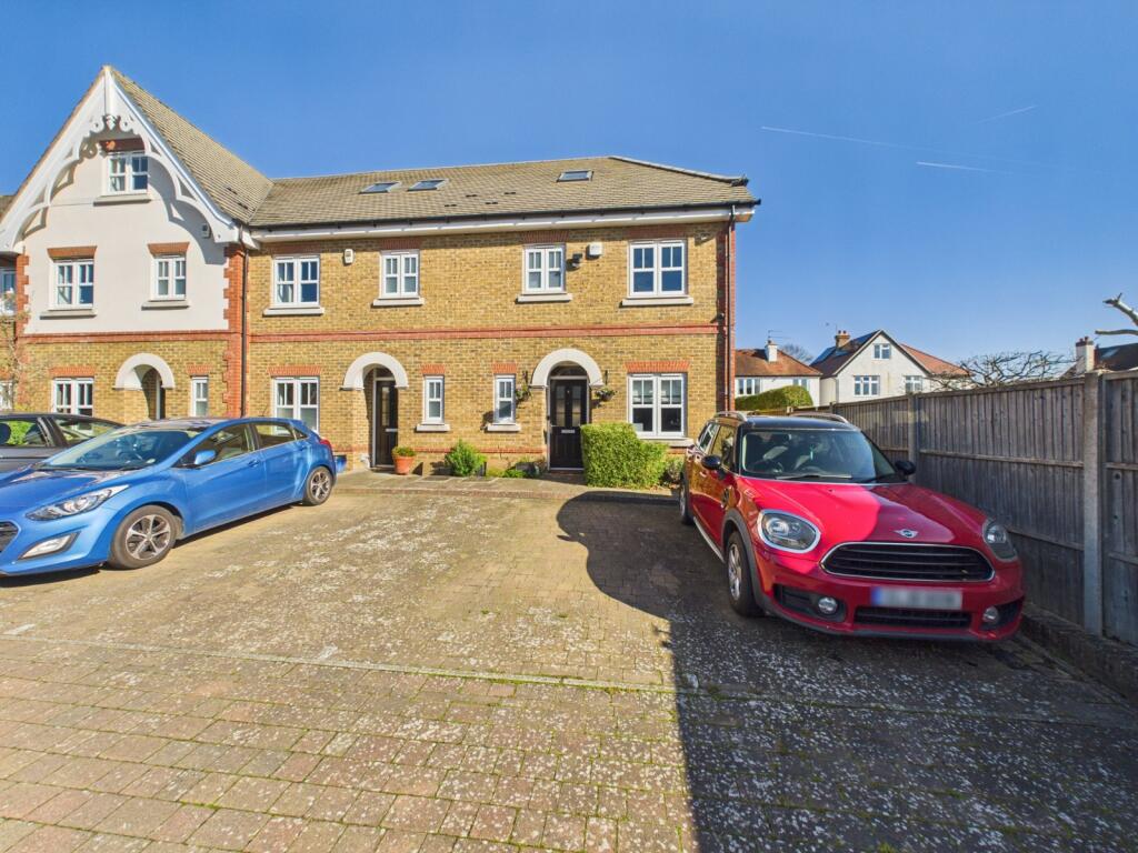 Main image of property: Elizabeth Place, Eton Wick, Berkshire, SL4