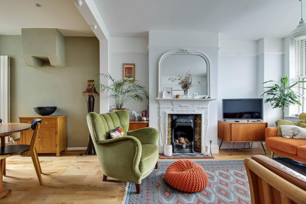 House in Lewes - View 2