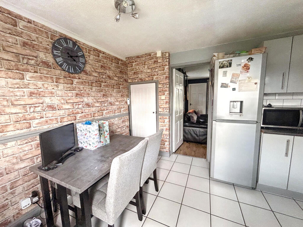 Heron Close, South Beach, Blyth, Northumberland, NE24 3QQ photo 4