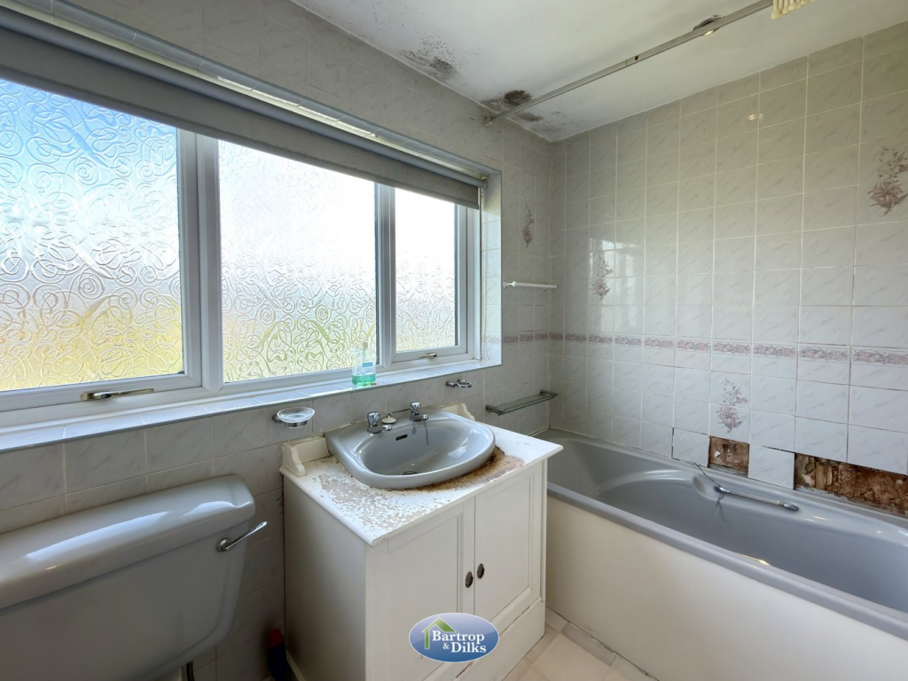 Canterbury Close, Worksop, S81 photo 4
