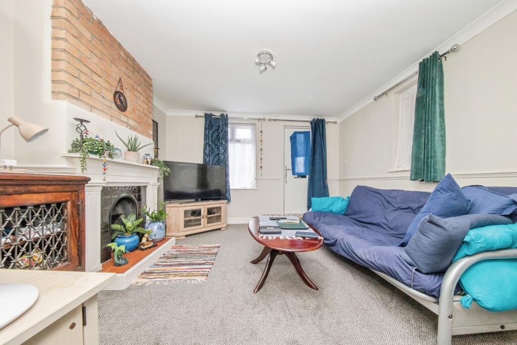 House in Ipswich - View 3