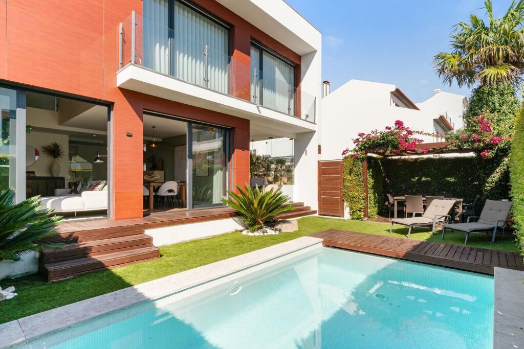 Main image of property: Lisbon, Cascais
