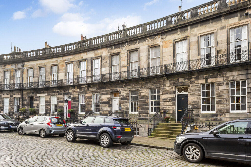 Main image of property: 32 Danube Street, Stockbridge, Edinburgh, EH4 1NT