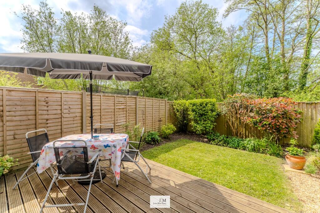 Peppercorn Close, Christchurch, Dorset, BH23 photo 4