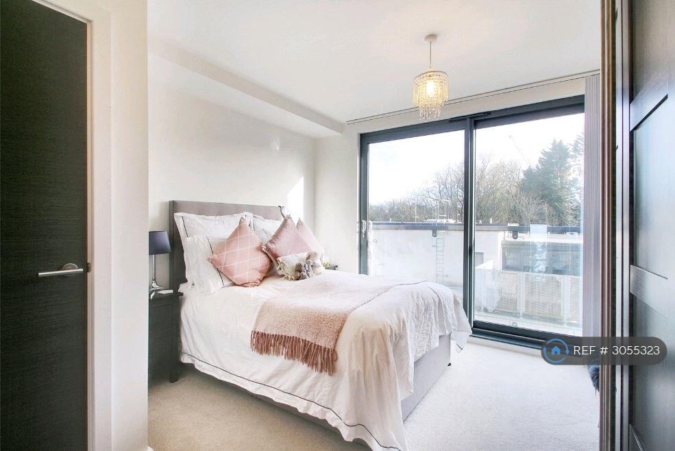 Apartment in Tonbridge - View 4