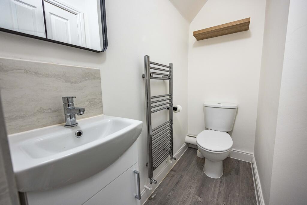 House in Nottingham - View 4