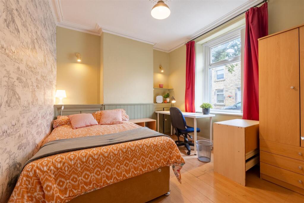 Main image of property: 31 Earl Street, Lancaster