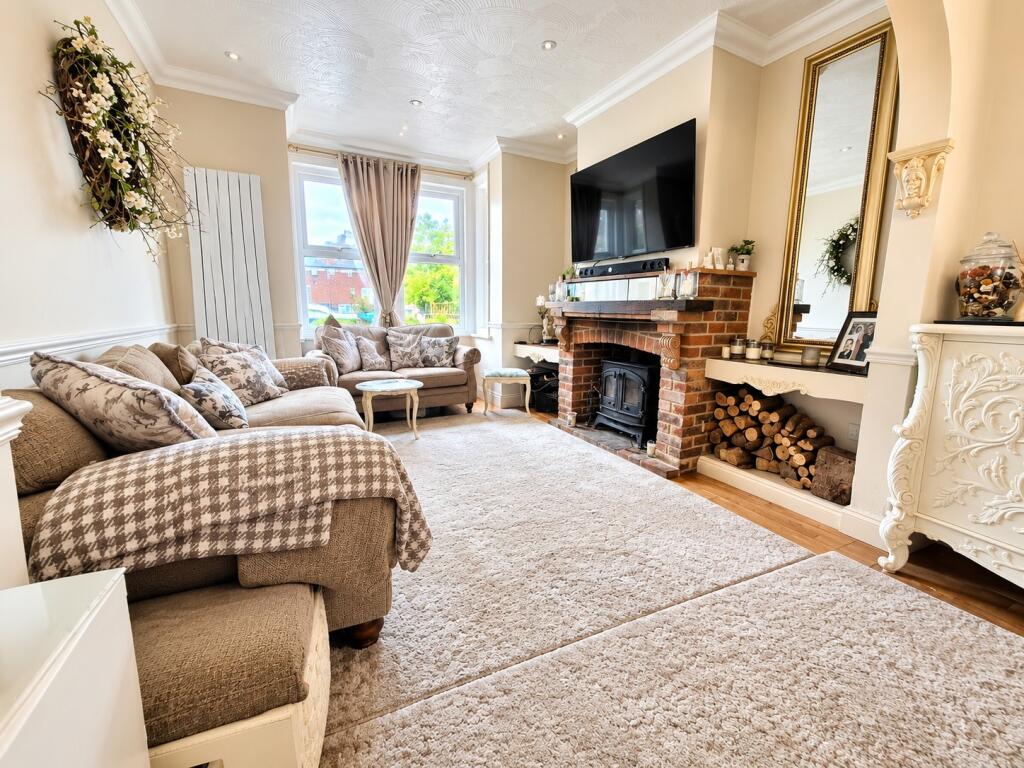 House in Southampton, Bitterne Park - View 2