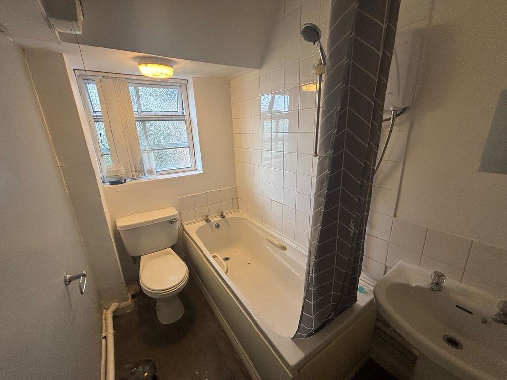 Apartment in Blaby, Countesthorpe - View 4