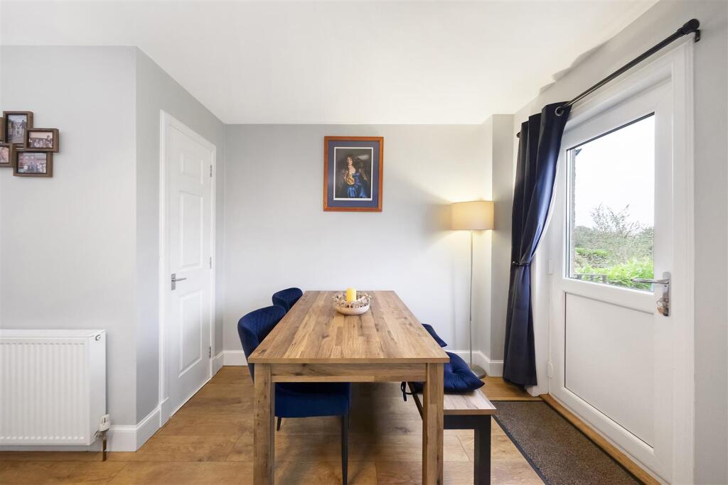 House in Gateside, Fife - View 4