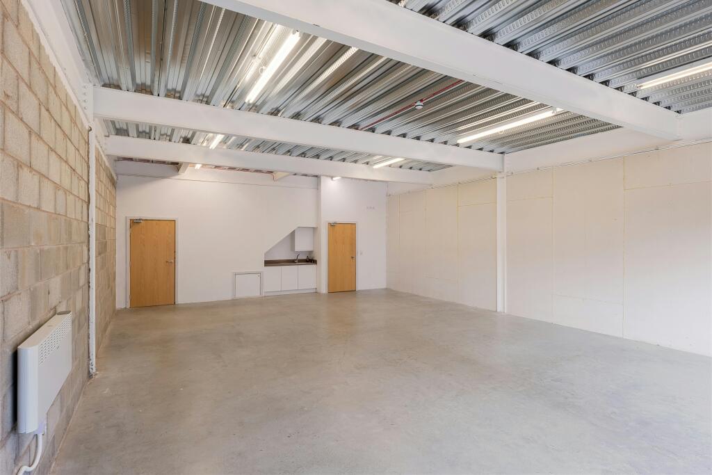 BroughtonInternal8.jpg