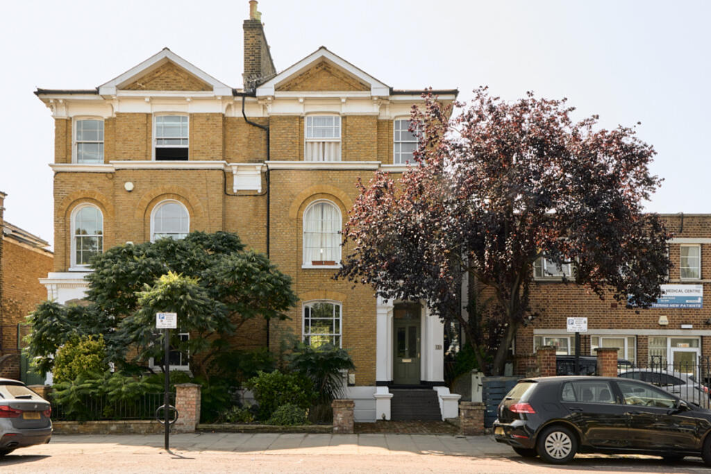 Richmond Road, London, E8 3 photo 2