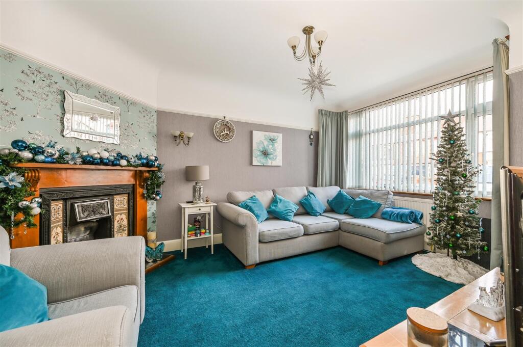 House in Portsmouth, Hilsea - View 3