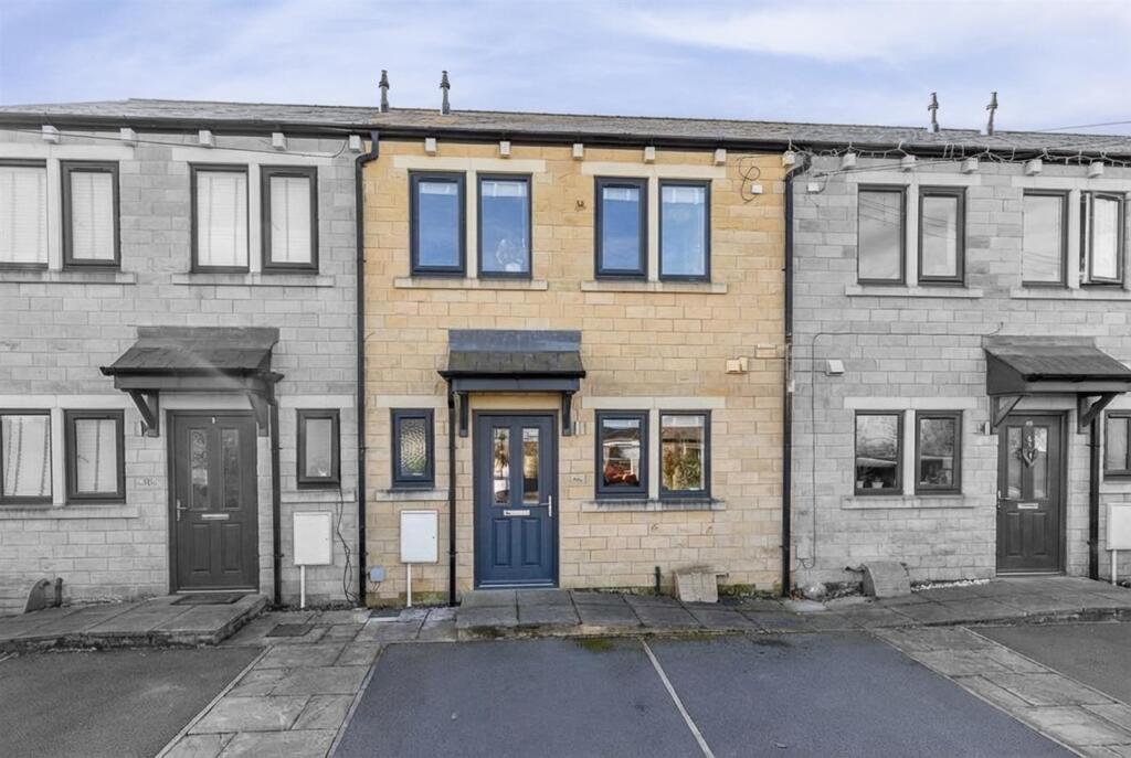 Main image of property: Cross Lane, Stocksmoor, Huddersfield HD4