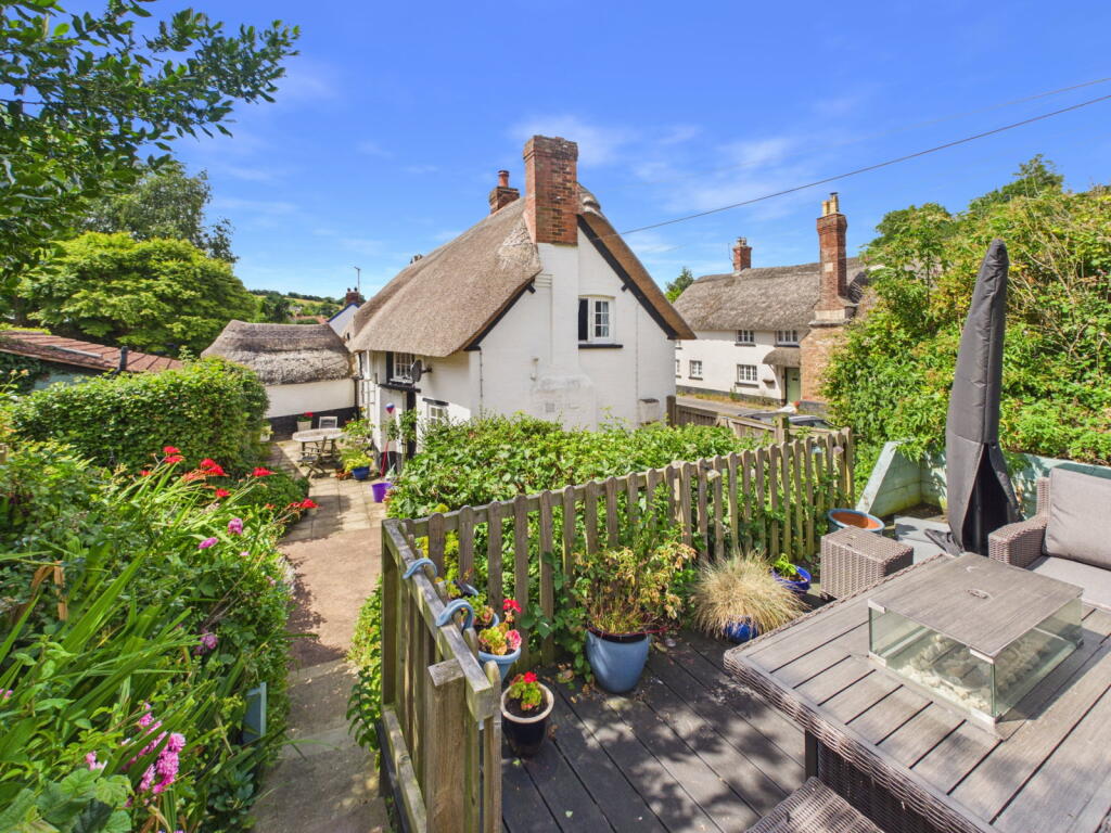 House in East Devon, Otterton - View 3