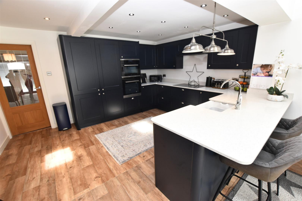 House in Doncaster - View 2
