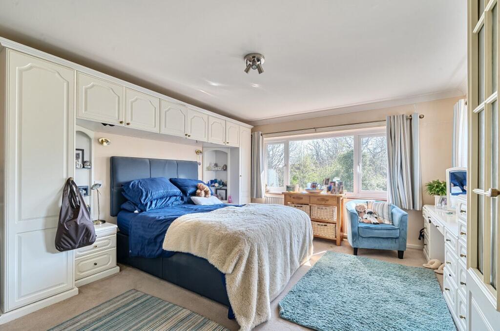 Haglane Copse, Pennington, Lymington, SO41 - More