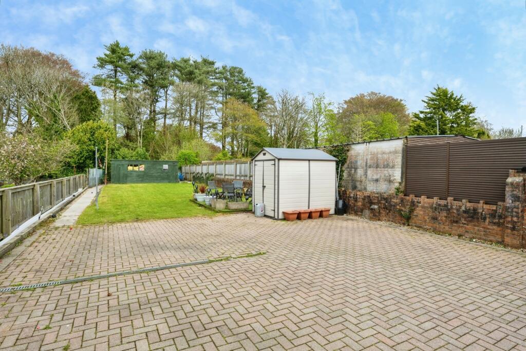 House in Pontarddulais - View 4