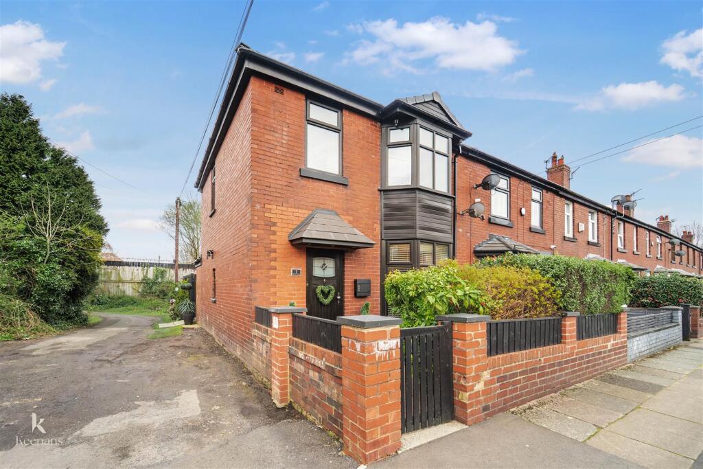 House in Bury, Woodhill Fold, Elton - View 3