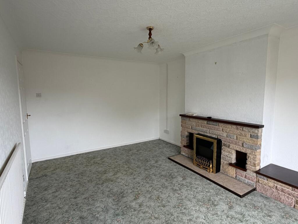 Lindsey Drive, Holton-Le-Clay, DN36 photo 3