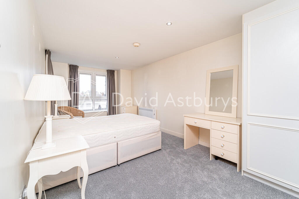 Apartment in London - More