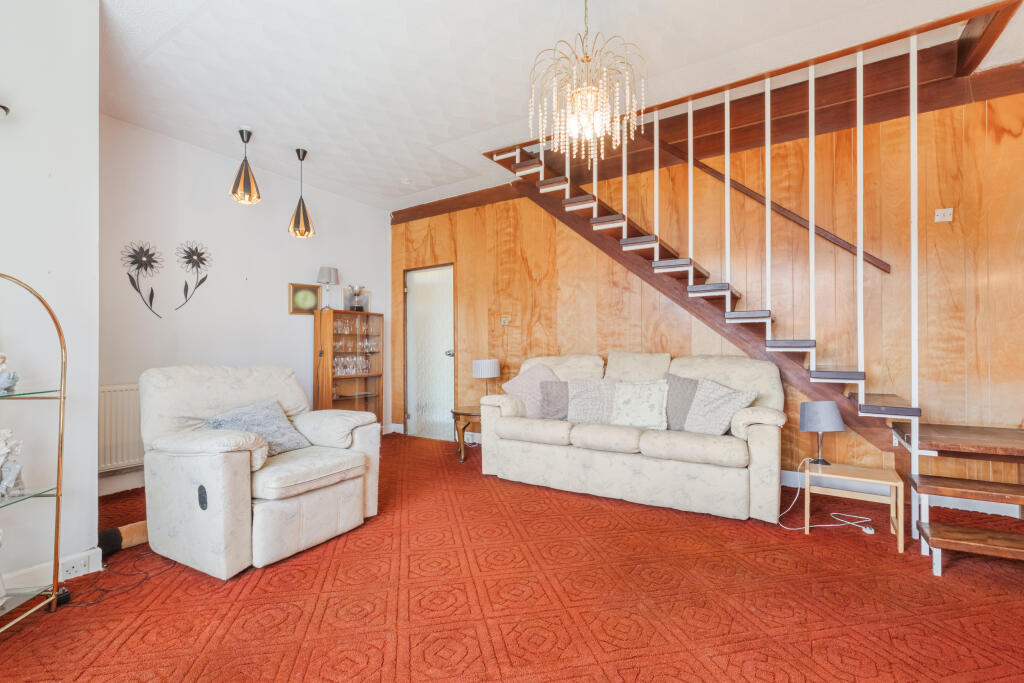 37 Balmuildy Road, Bishopbriggs, Glasgow, G64 photo 4