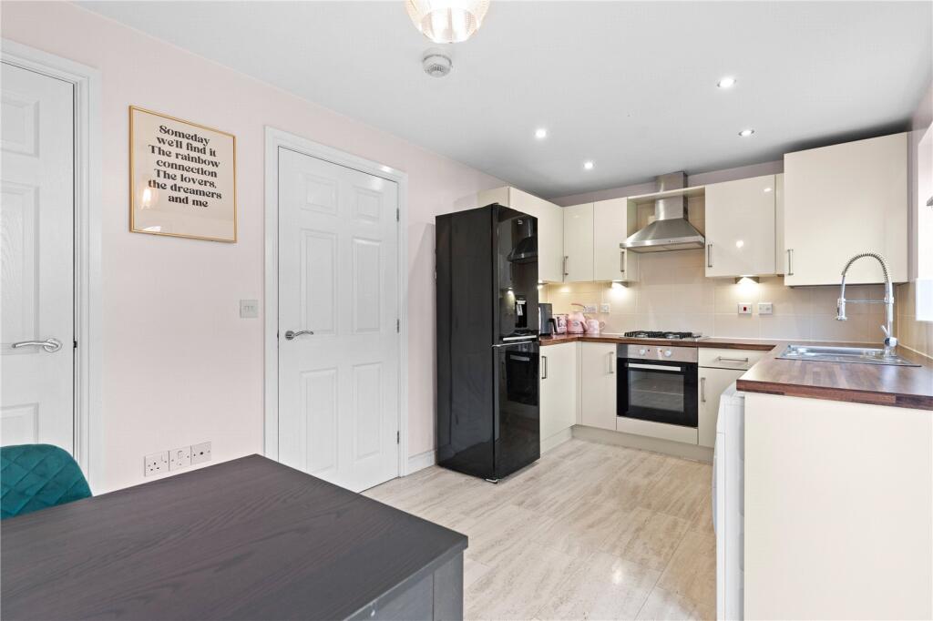 House in Nottingham - View 4