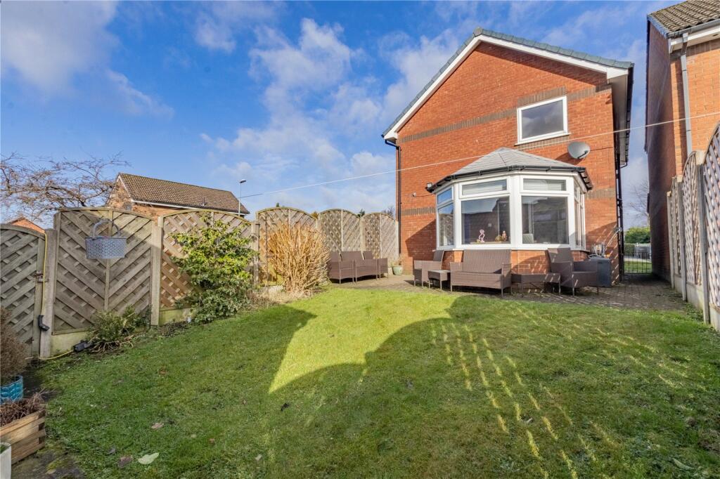 Martindale Close, Royton, Oldham, Greater Manchester, OL2 photo 2