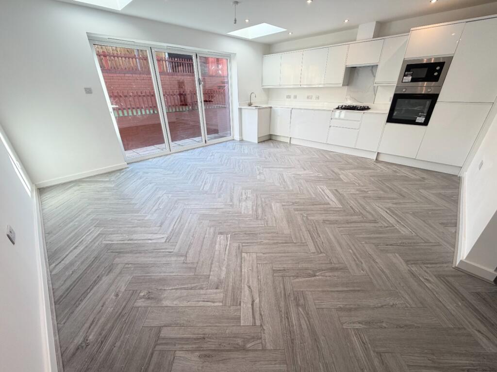 Kinmoor Close, Luton photo 4
