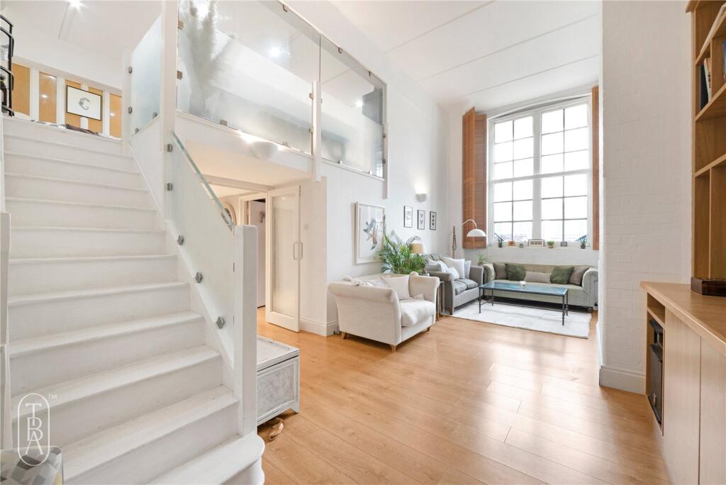 Main image of property: Gathorne Street, London, E2