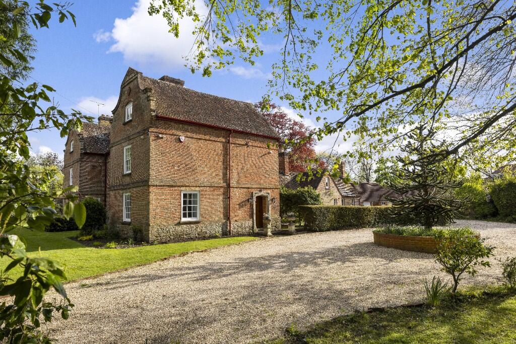 Main image of property: Worplesdon Road, Guildford, Surrey, GU3