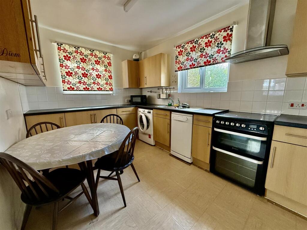 House in Bath - View 5