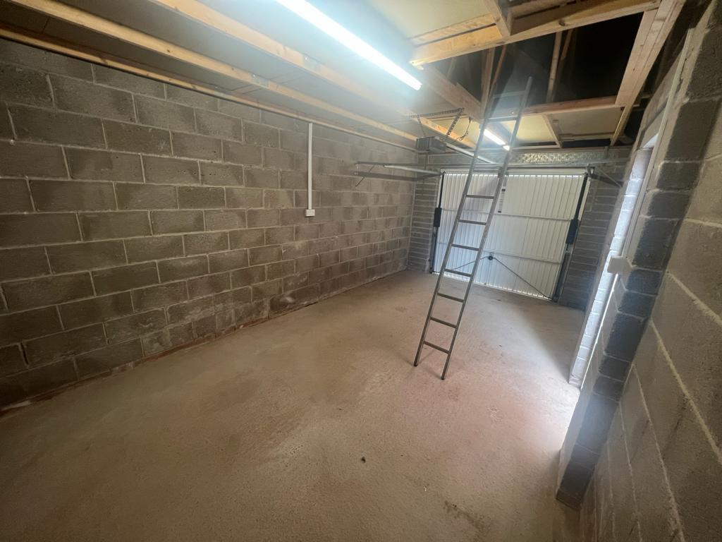 Main image of property: Ffordd Y Draen, Coity