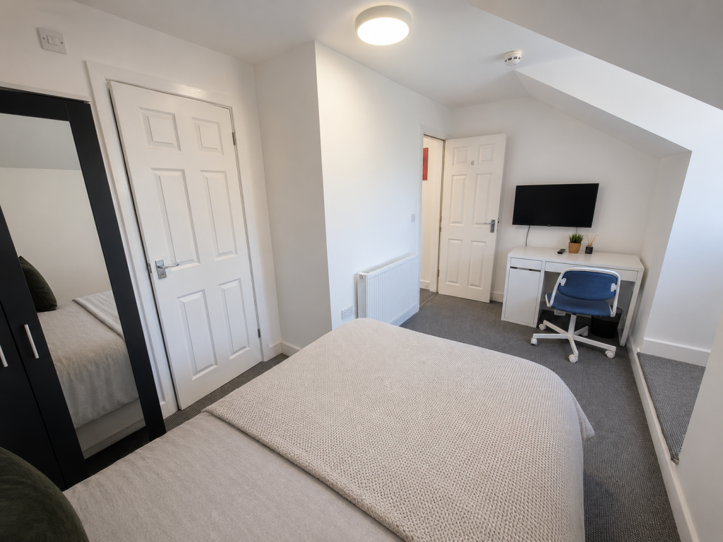 House in Derby - View 5