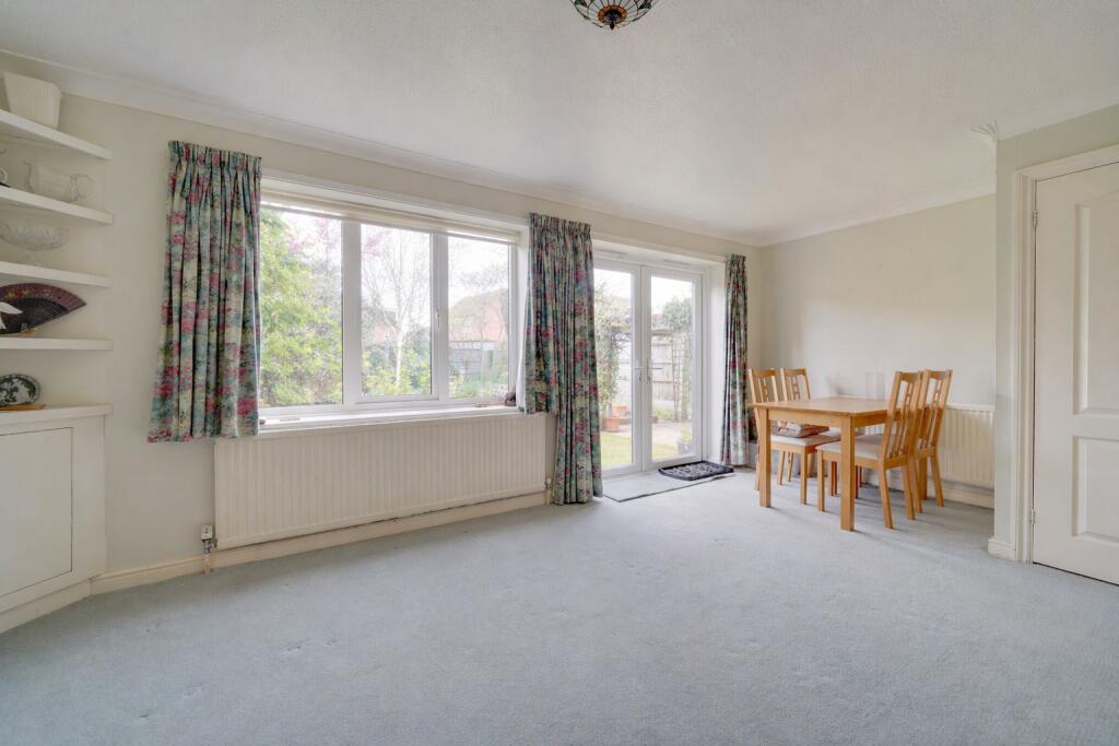 Greenfields, St. Ives, Cambridgeshire, PE27 5HB photo 3