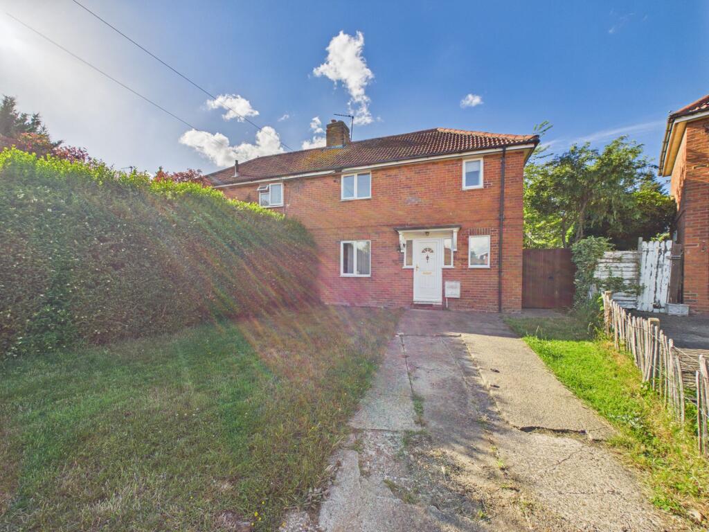 Main image of property: Brent Gardens, Reading, RG2