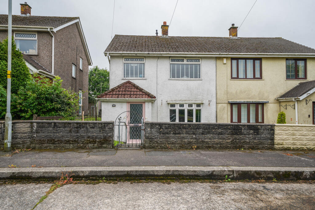 3-bed semi-detached on Candleston Place, Swansea, SA1, £140,000