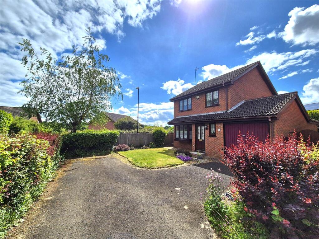 Main image of property: High Beech, ALLESLEY GREEN, Coventry, CV5