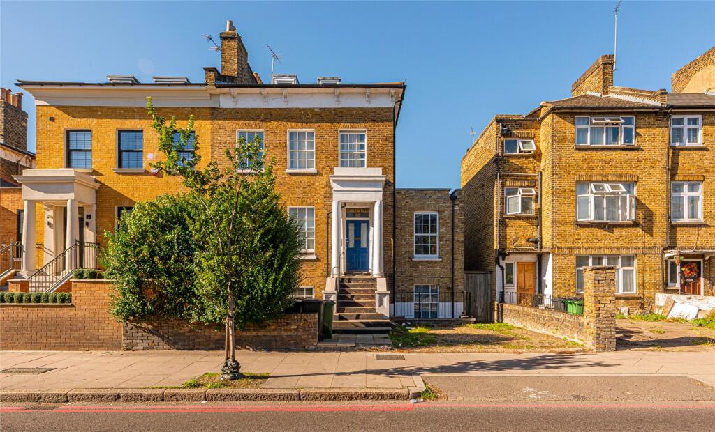 Main image of property: Tollington Road, Holloway Road, London, N7