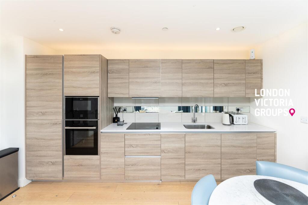 Apartment in London, Royal Borough of Greenwich - View 5