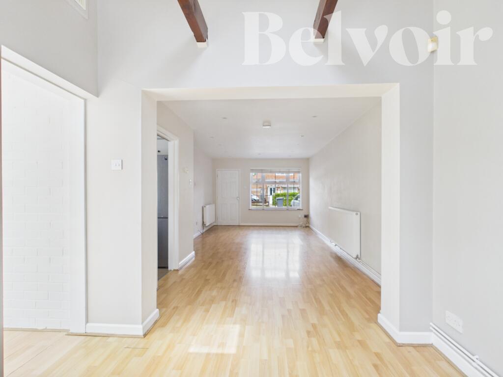 House in Basingstoke and Deane, Hampshire - View 3
