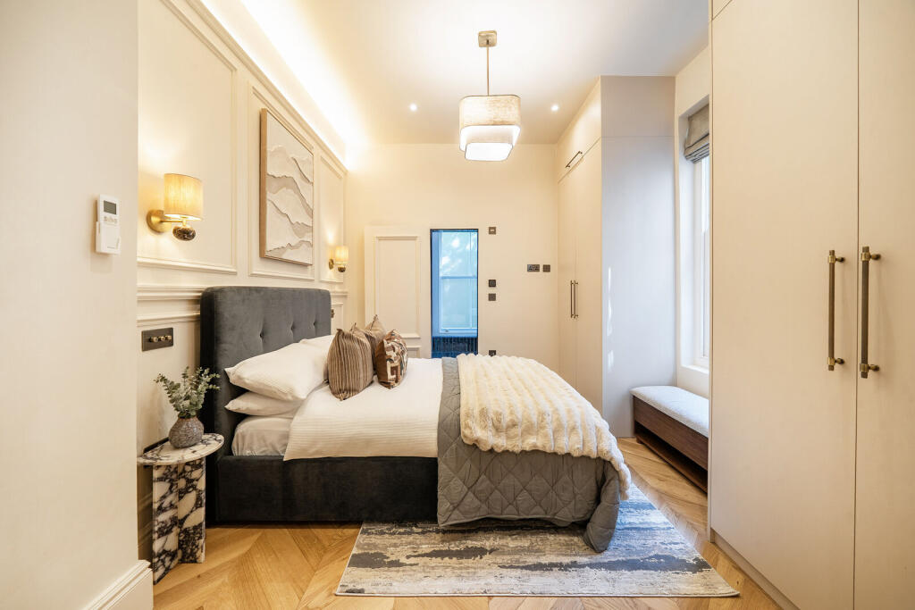 Apartment in London - View 4