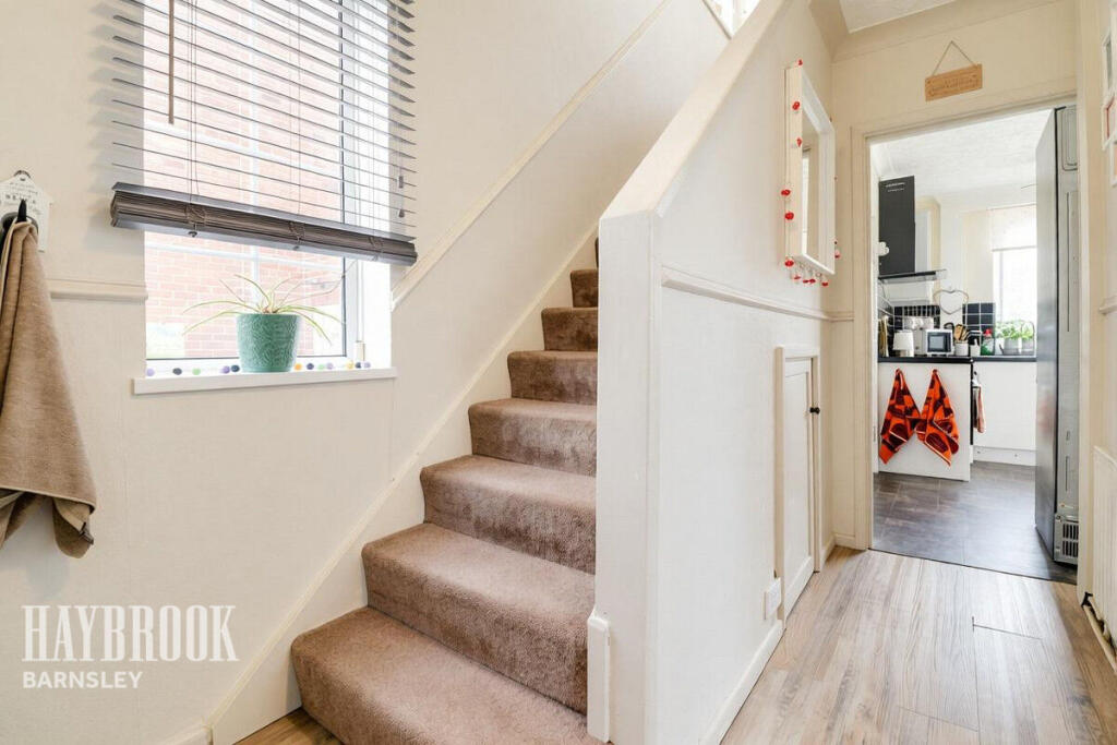 House in Sheffield - View 5