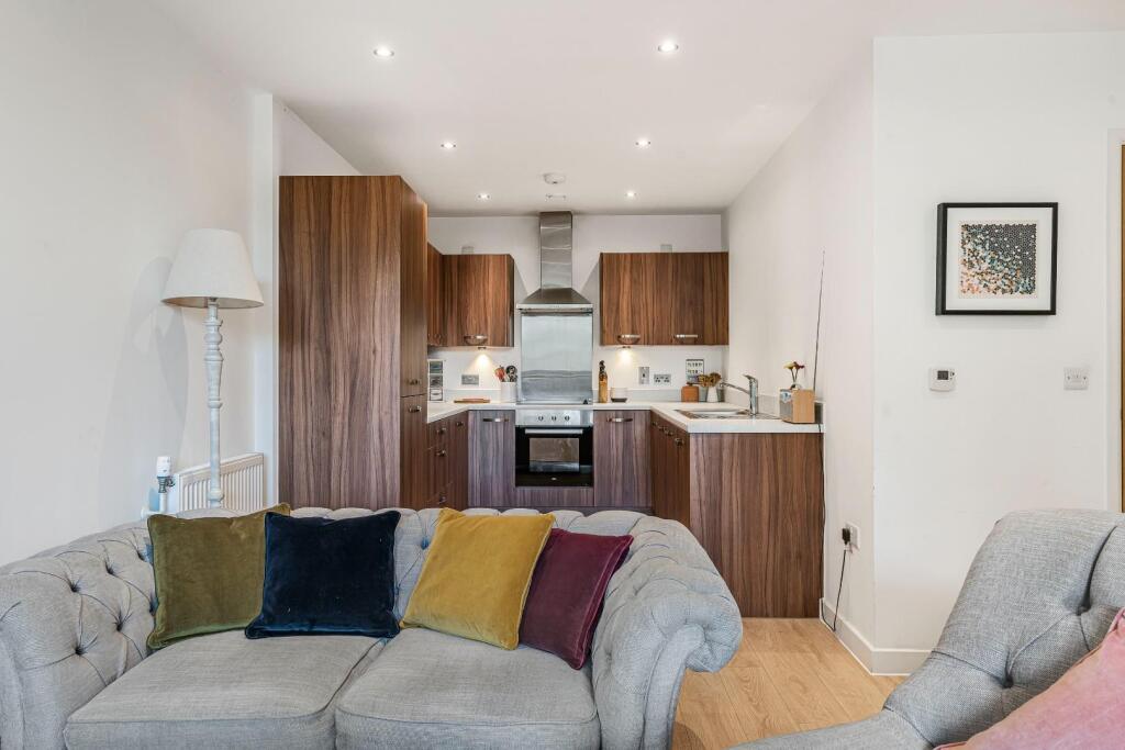 Main image of property: Edmund Street, London, SE5