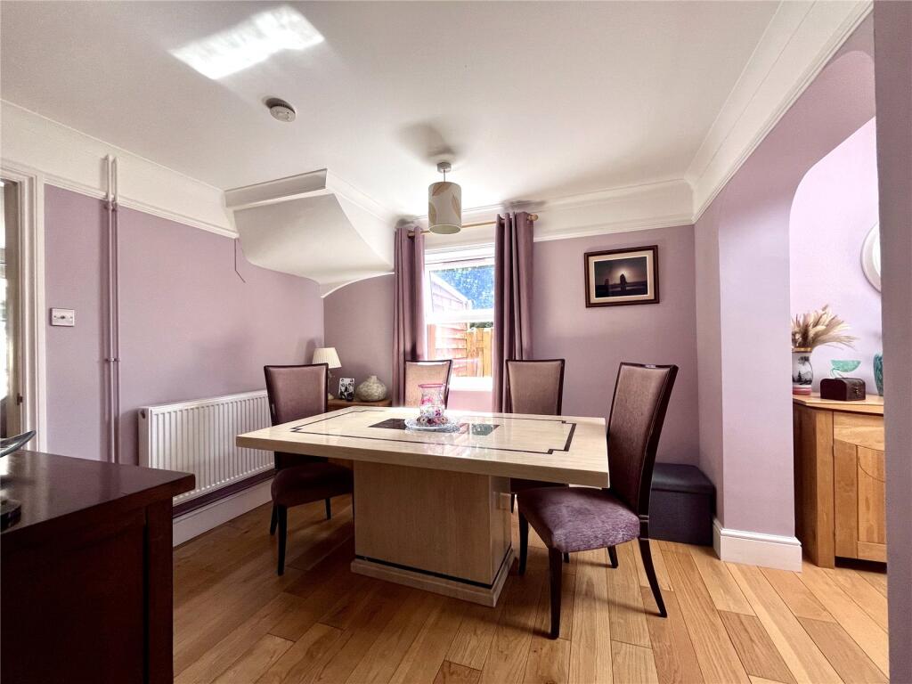 House in Woodford Halse, Woodford cum Membris - More