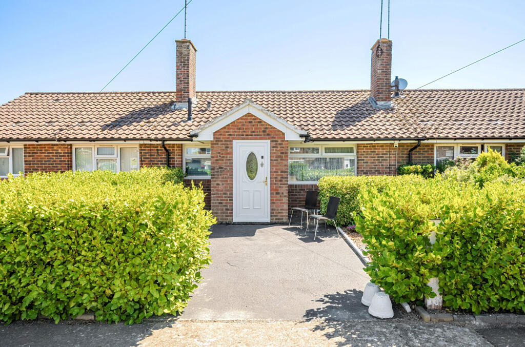 Main image of property: Lawrence Avenue, Rustington, Littlehampton, West Sussex, BN16
