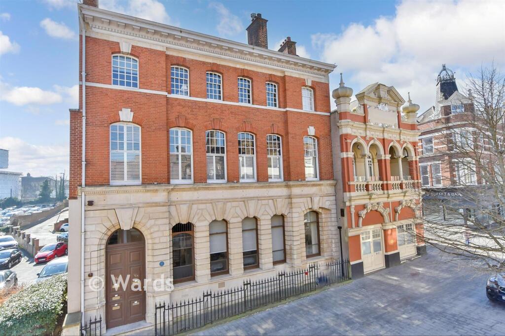 Main image of property: High Street, Chatham, Kent